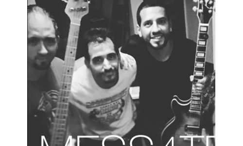 Se busca tecladista de jazz fusion