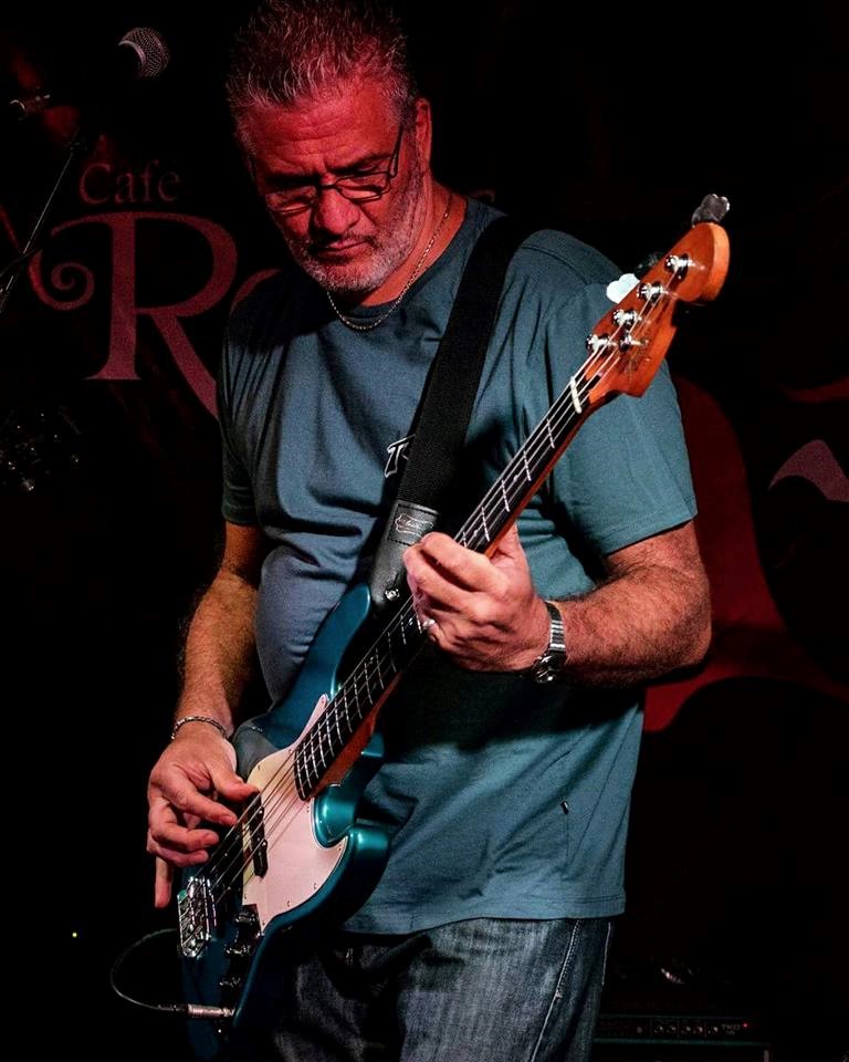 Bajista para Blues y rock and roll